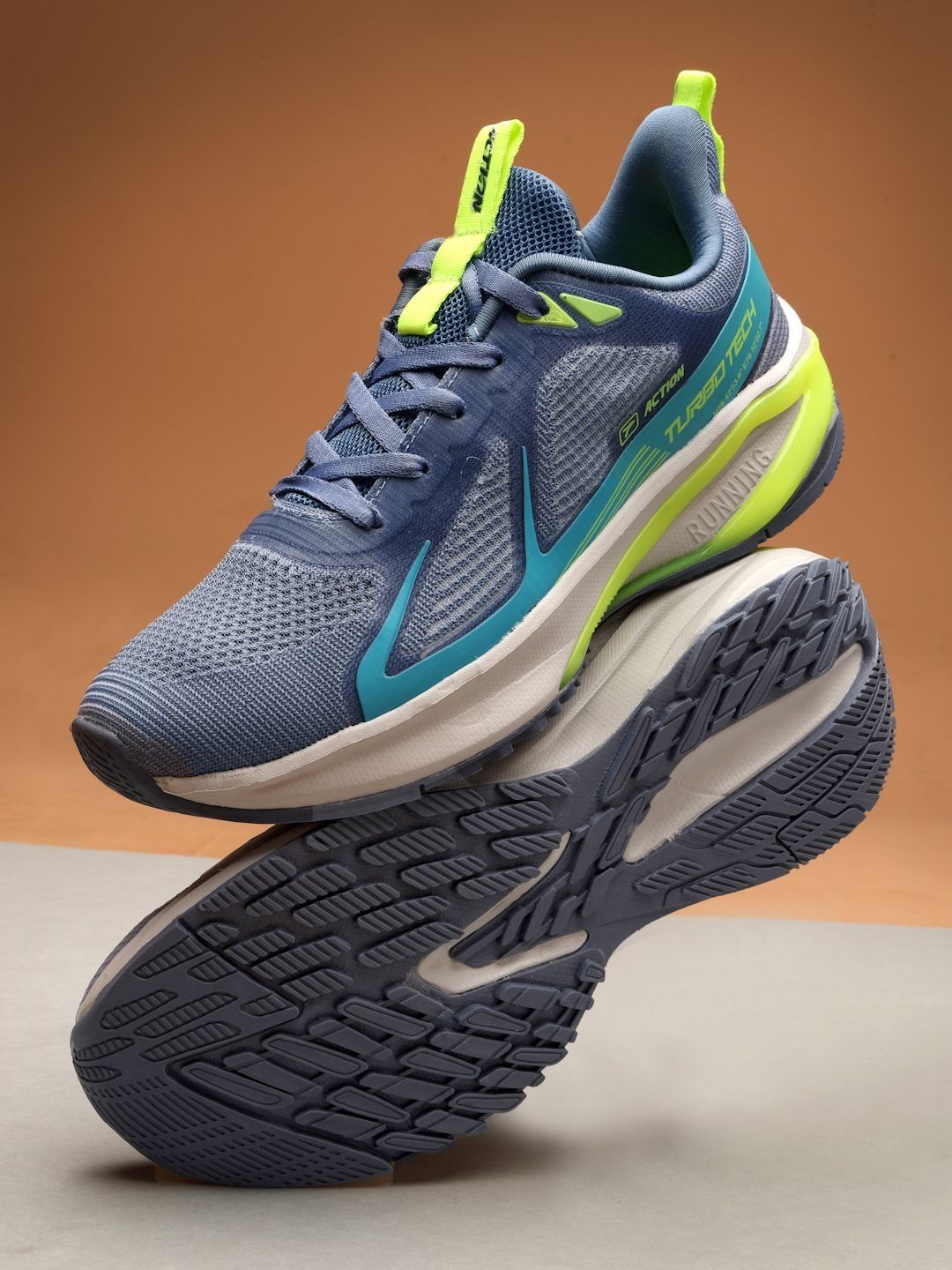 Action Men Mesh Running Non-Marking Shoes