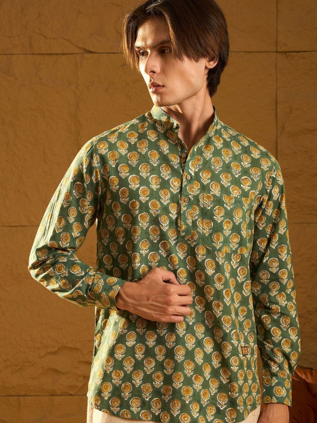 Deelmo Men Floral Printed Kurta
