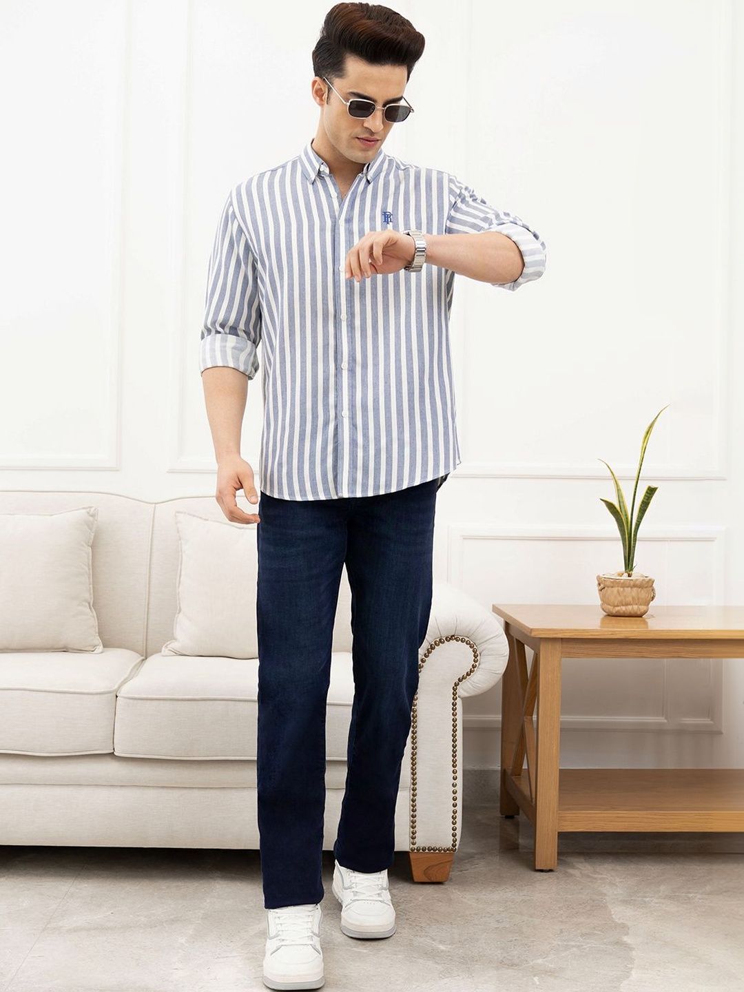Red Tape Men Striped Casual Shirt