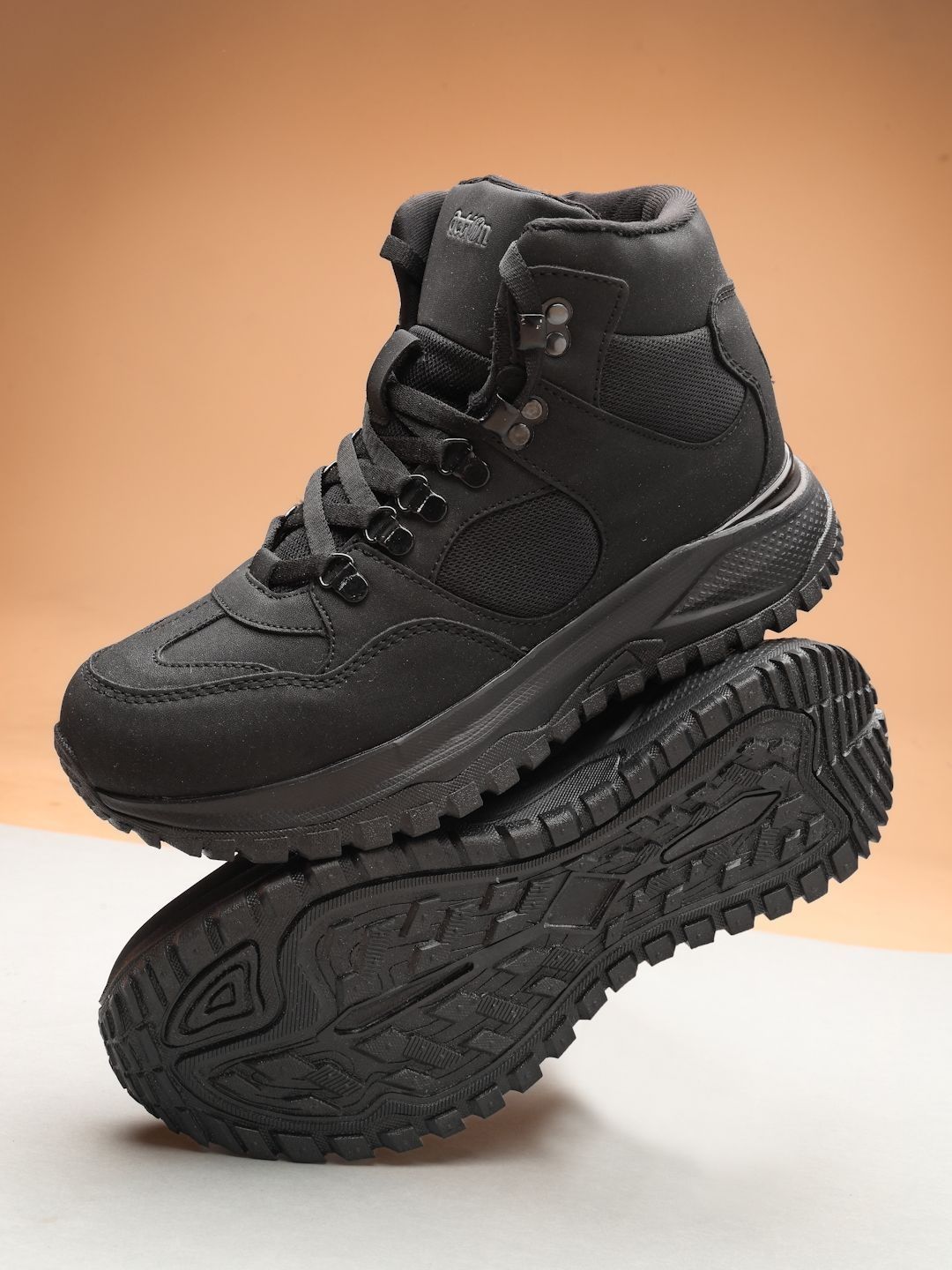 Action Men Running Non-Marking Shoes