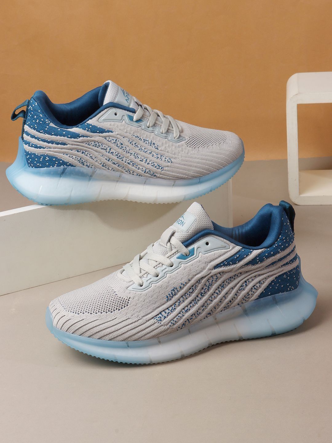 APRON Men Textile Running Non-Marking Shoes