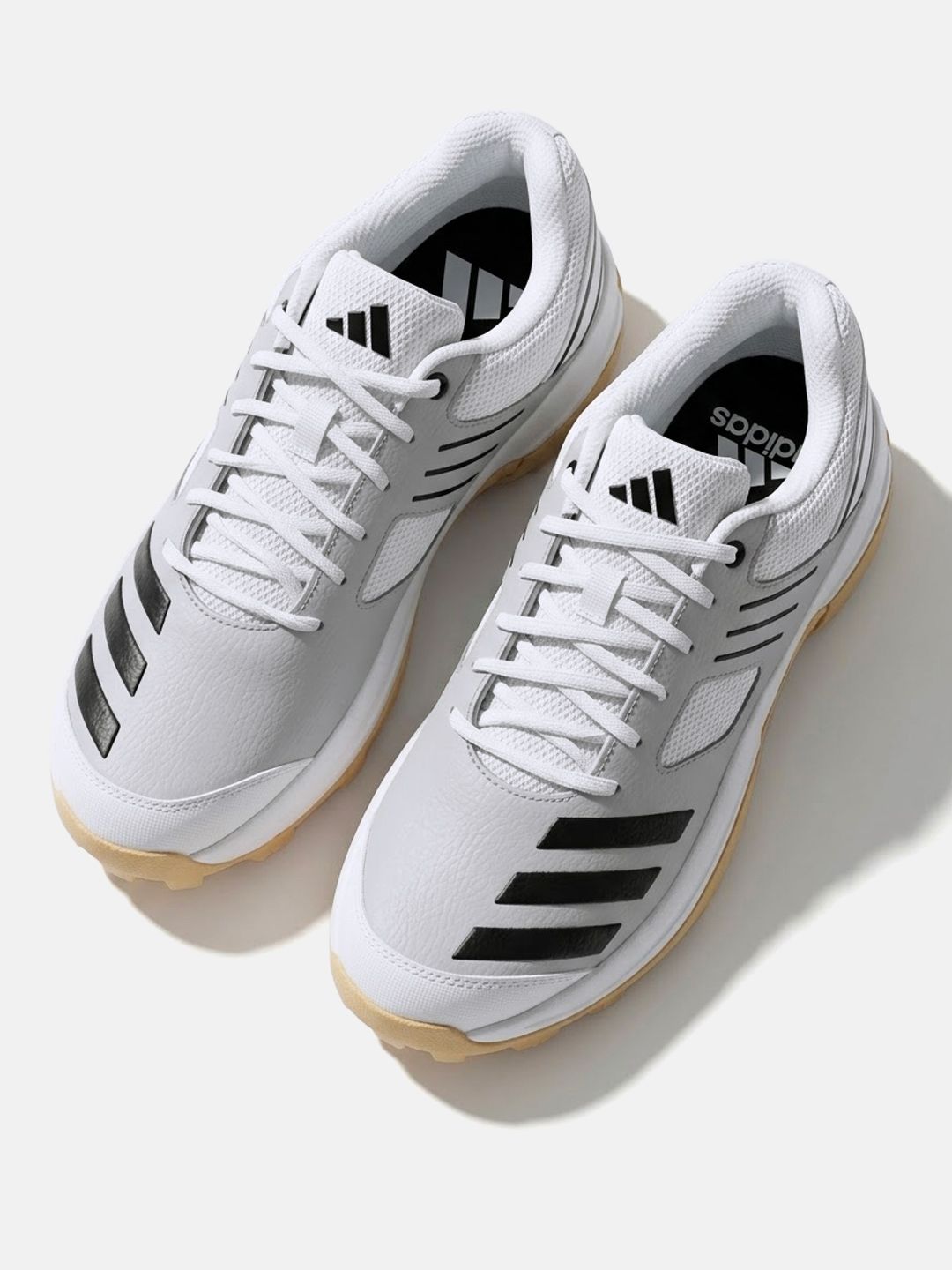 ADIDAS Men  CRIHASE 2.0 Cricket Shoes
