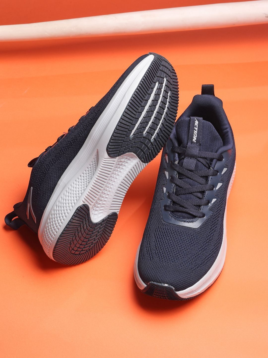 Action Men Mesh Running Non-Marking Shoes