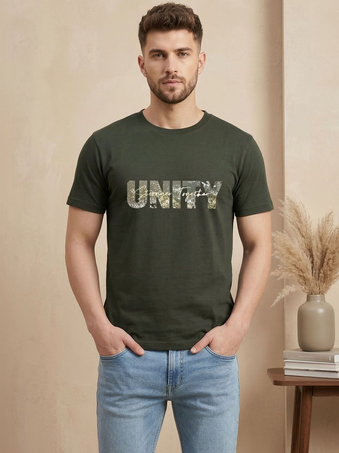 The Roadster Lifestyle Co Printed Pure Cotton Round Neck Tshirt