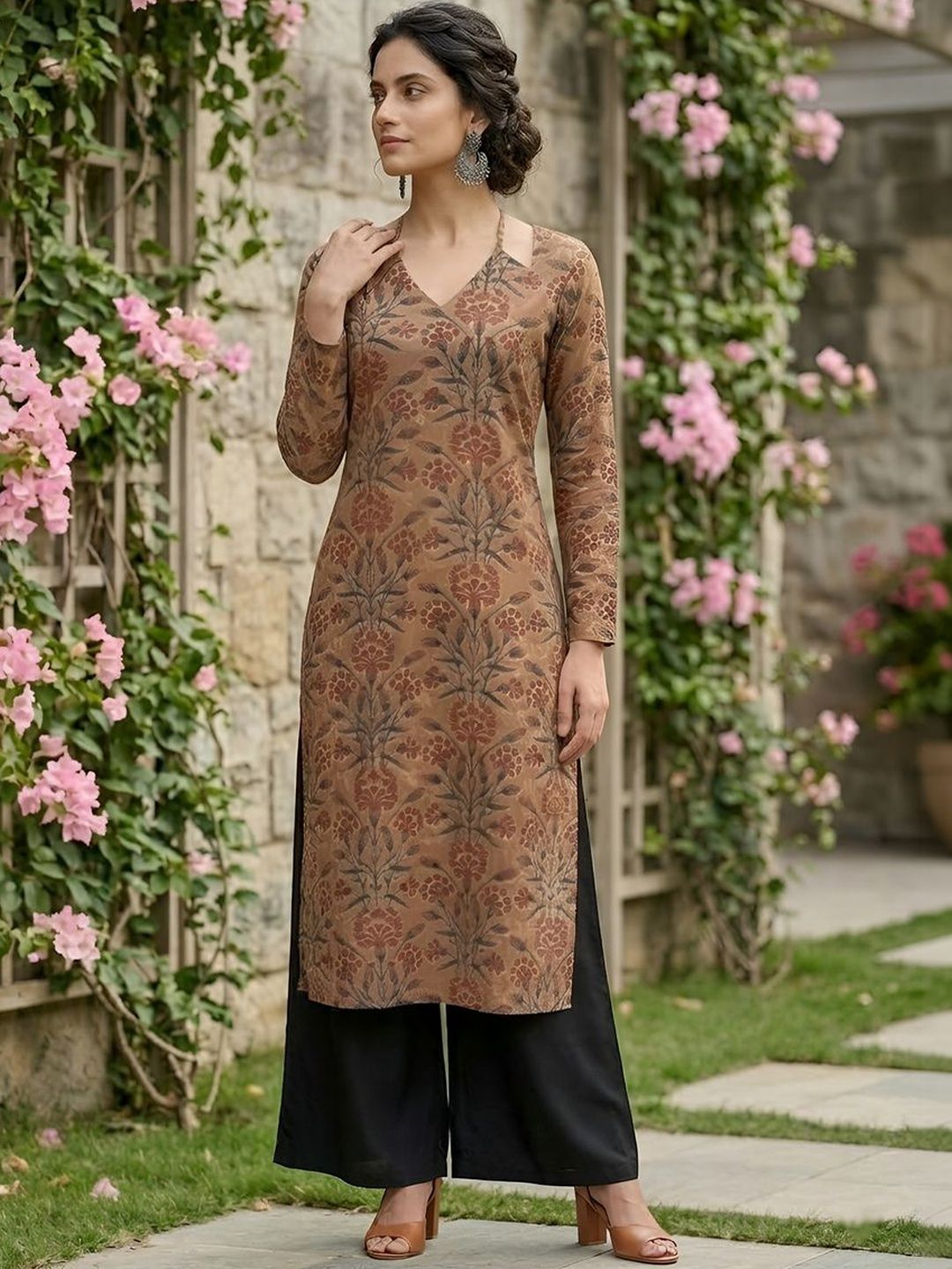 Cotton Ethnic Motifs Kurta Nayo Cotton Brown Printed Straight Three Quarter Sleeves Kurtas