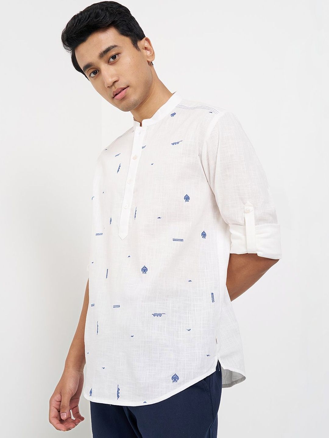 indus route by Pantaloons Men Quirky Printed Mandarin Collar A-Line Cotton Kurta