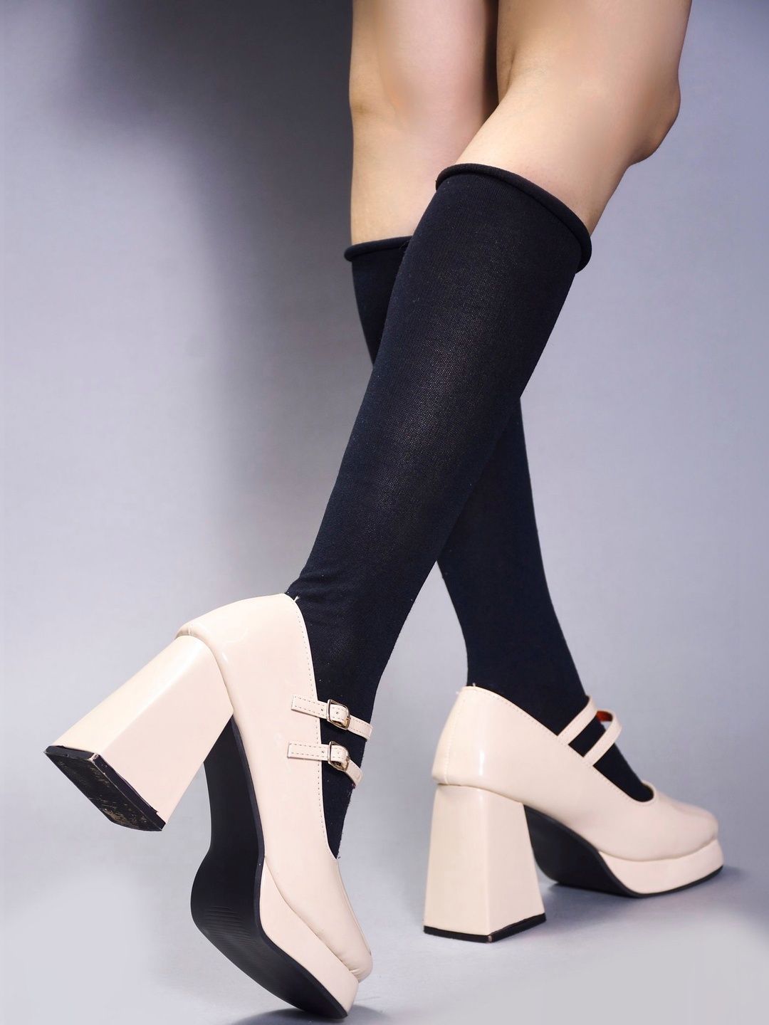 SELFIEE SELFIEE Women Block Sandals