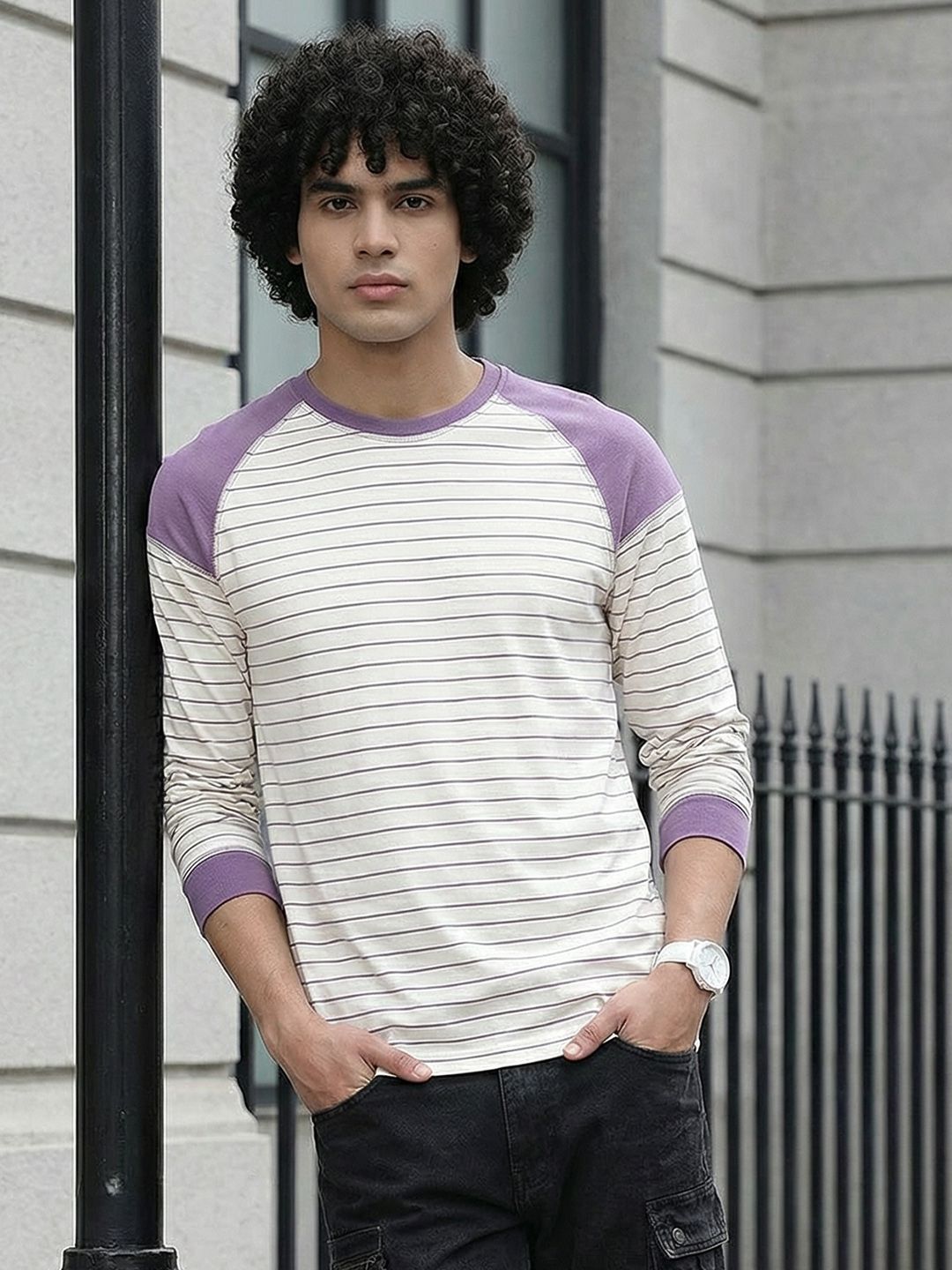 The Roadster Lifestyle Co. Men Striped Oversized T-shirt