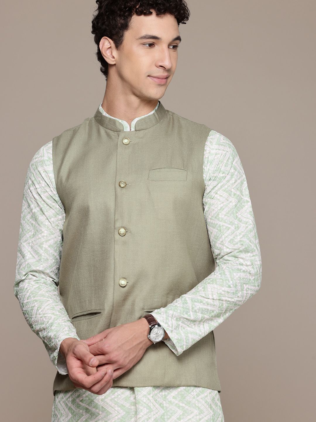 DIVISIVE Mandarin Collar Sleeveless Nehru Jacket