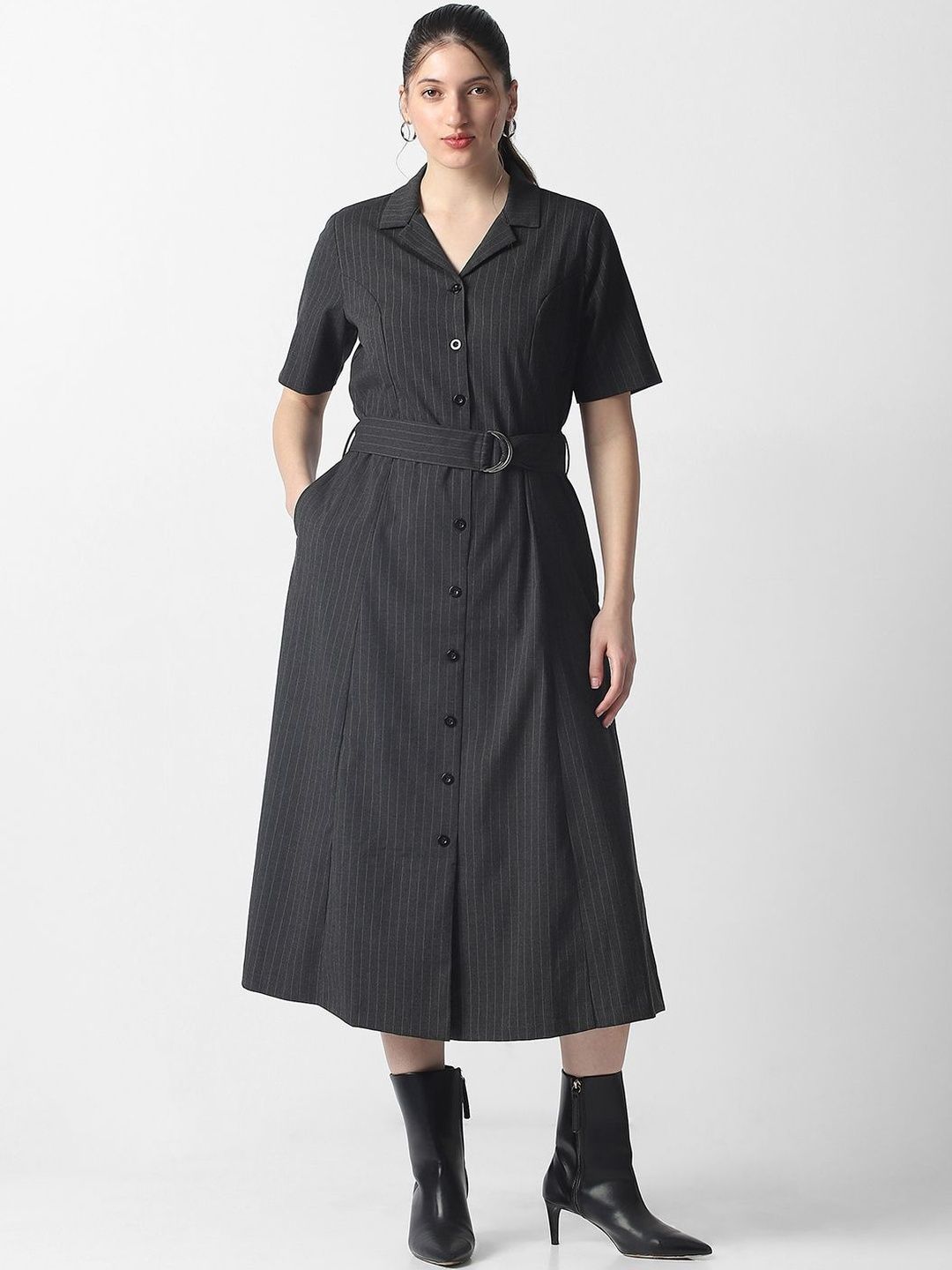 chinese dress ladies Van Heusen Women Knee Length Dress (VWDRERGFE63182_XL_Blue_XL)