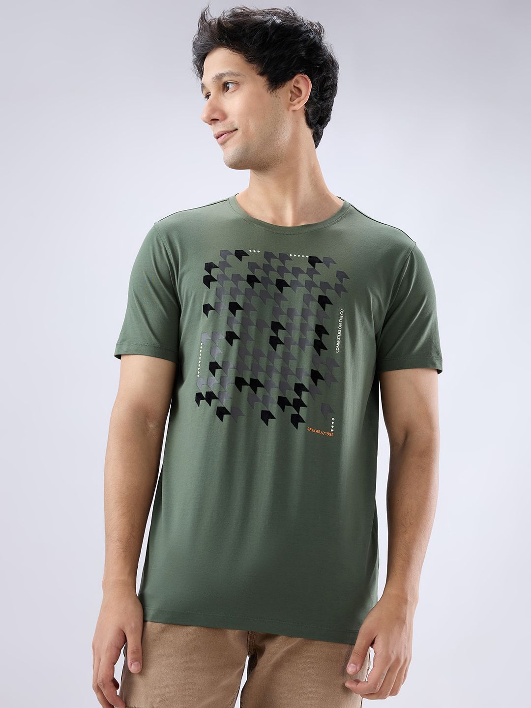 SPYKAR Men Typography Applique Slim Fit T-shirt