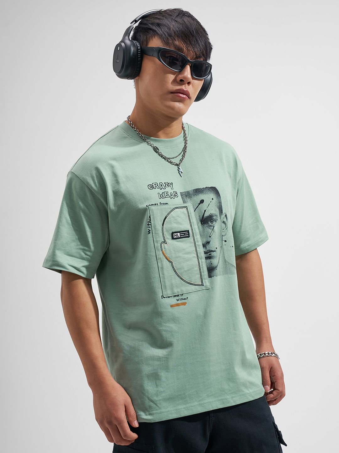 HIGHLANDER Men Printed Drop-Shoulder Sleeves T-shirt