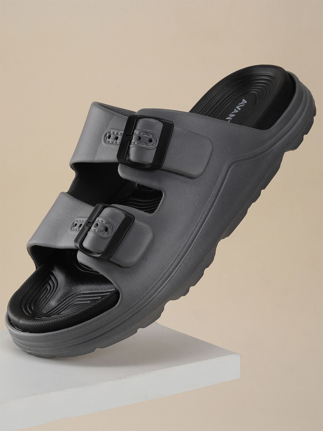 AVANT Men BuckleStride Sliders - Grey