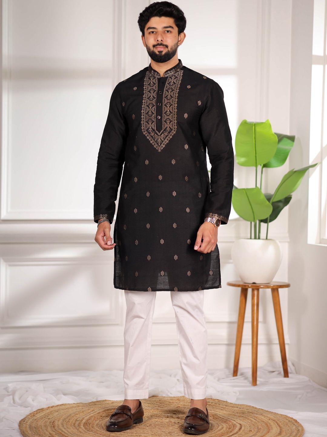 Koshin Men Black Jacquard Woven Design Straight Kurtas