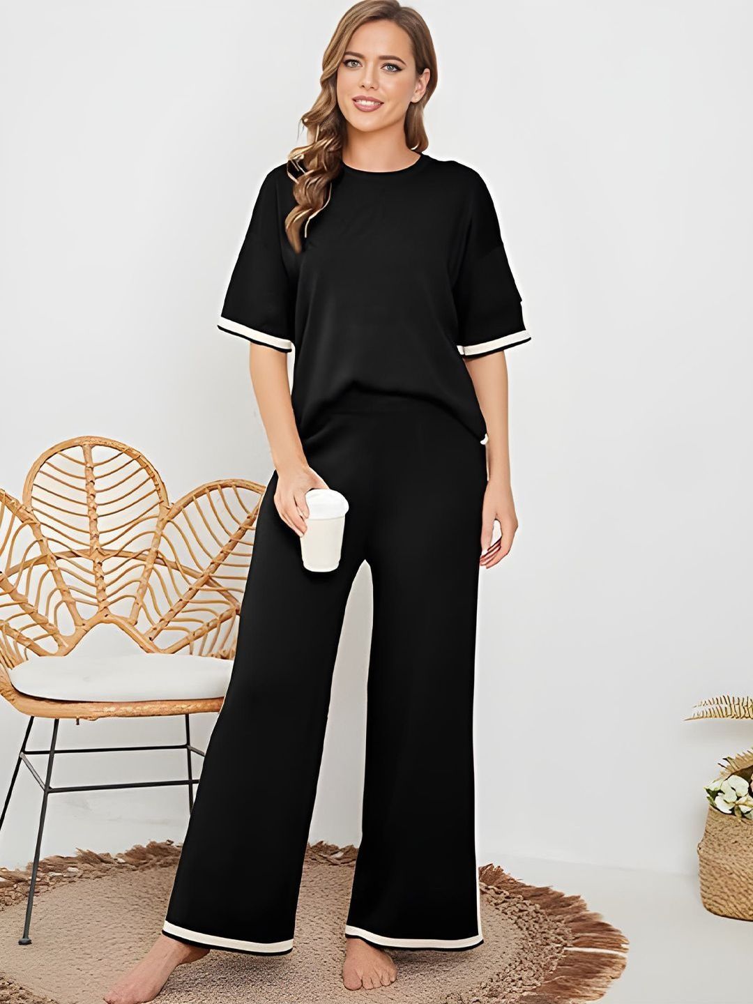 BLACK ROSSY Solid T-shirt with Palazzos