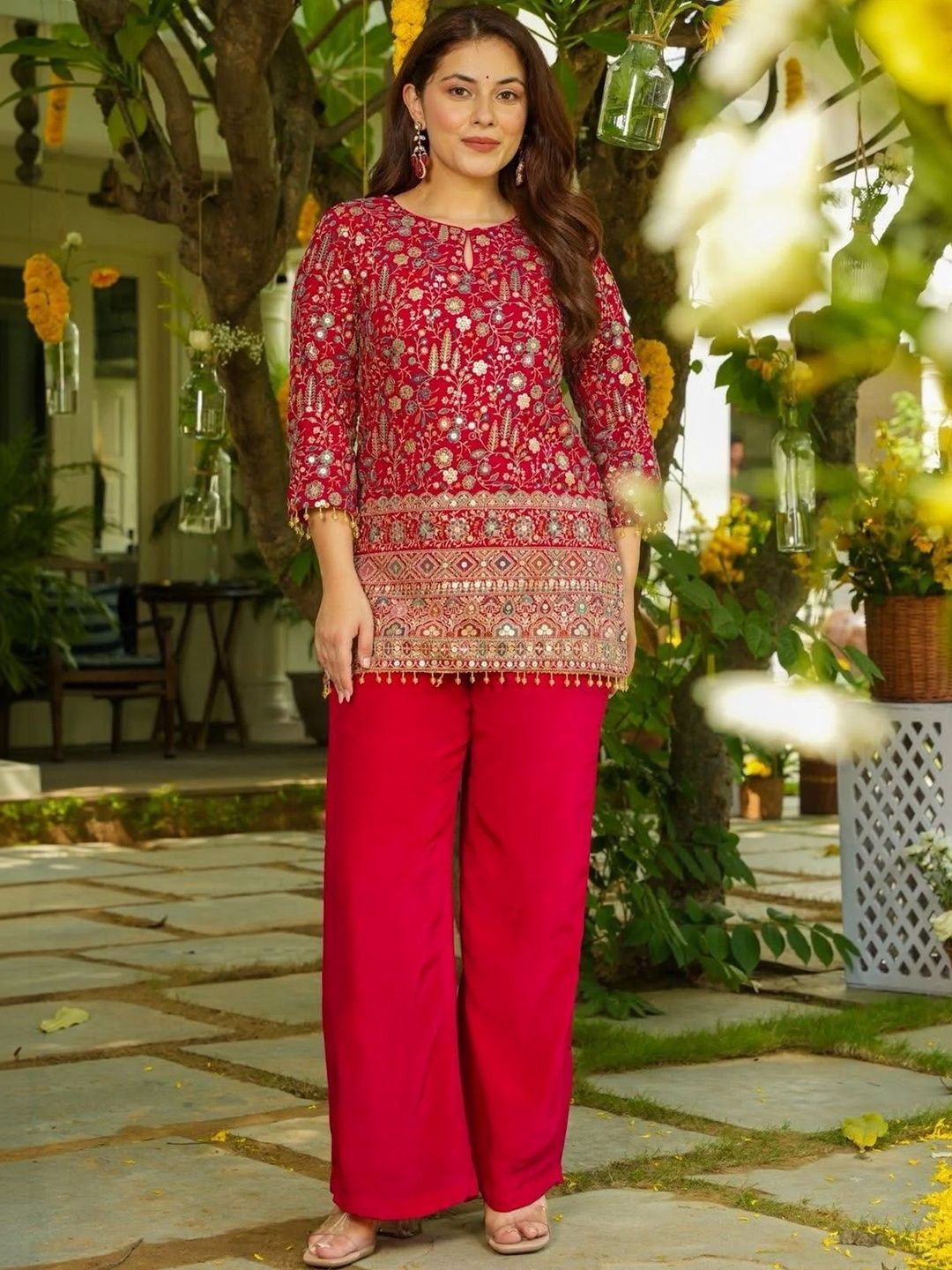SIDDESHWARY FAB Ethnic Motifs Embroidered Thread Work Pure Silk Kurta with Palazzos