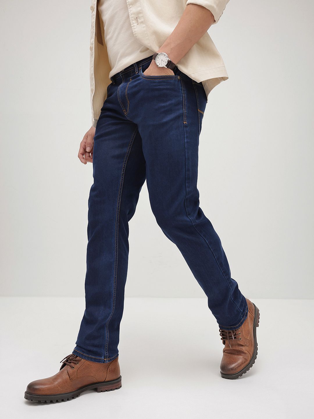 The Roadster Life Co. Men Slim Fit Stretchable Jeans With Bag