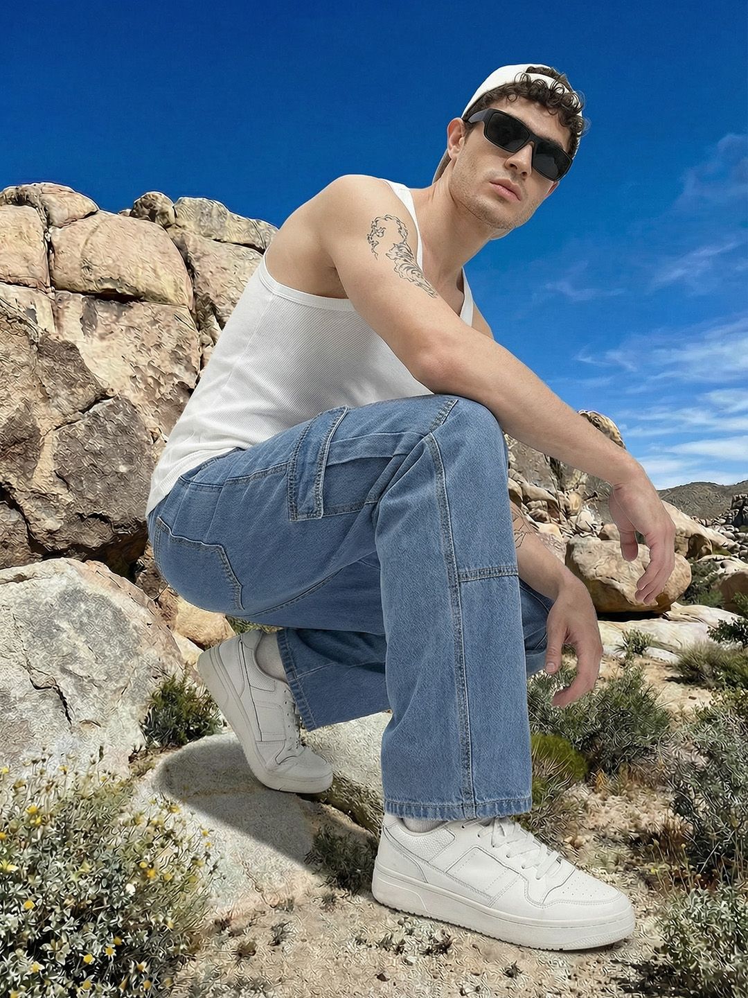 The Roadster Life Co. Men Straight Fit Cargo-Style Jeans