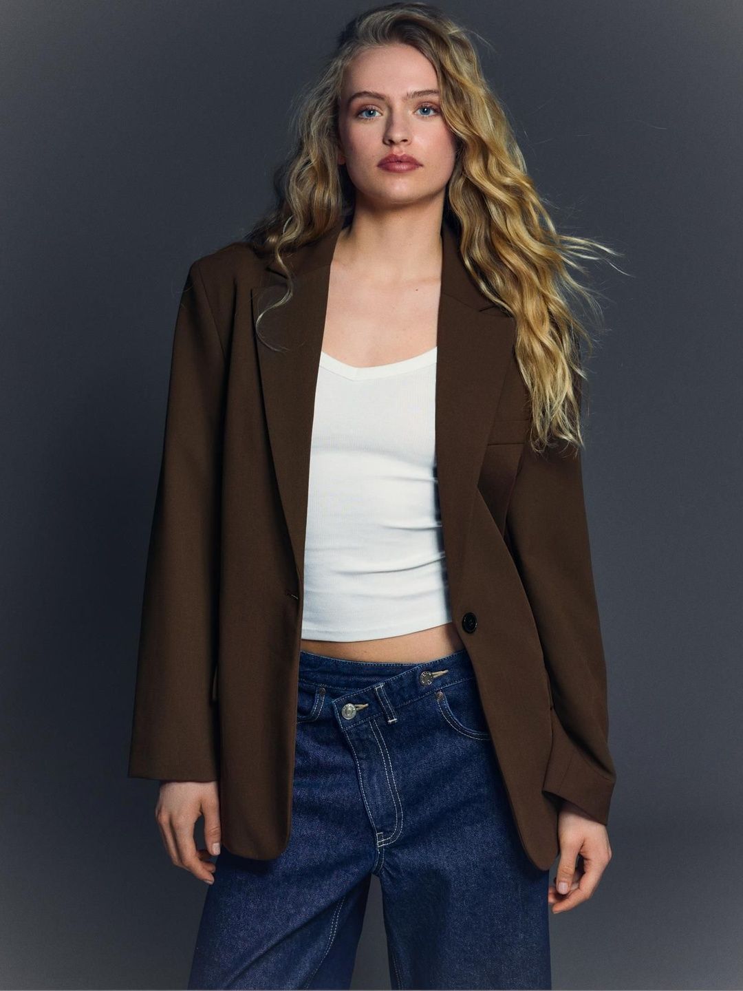 Blazer With Back Buckle