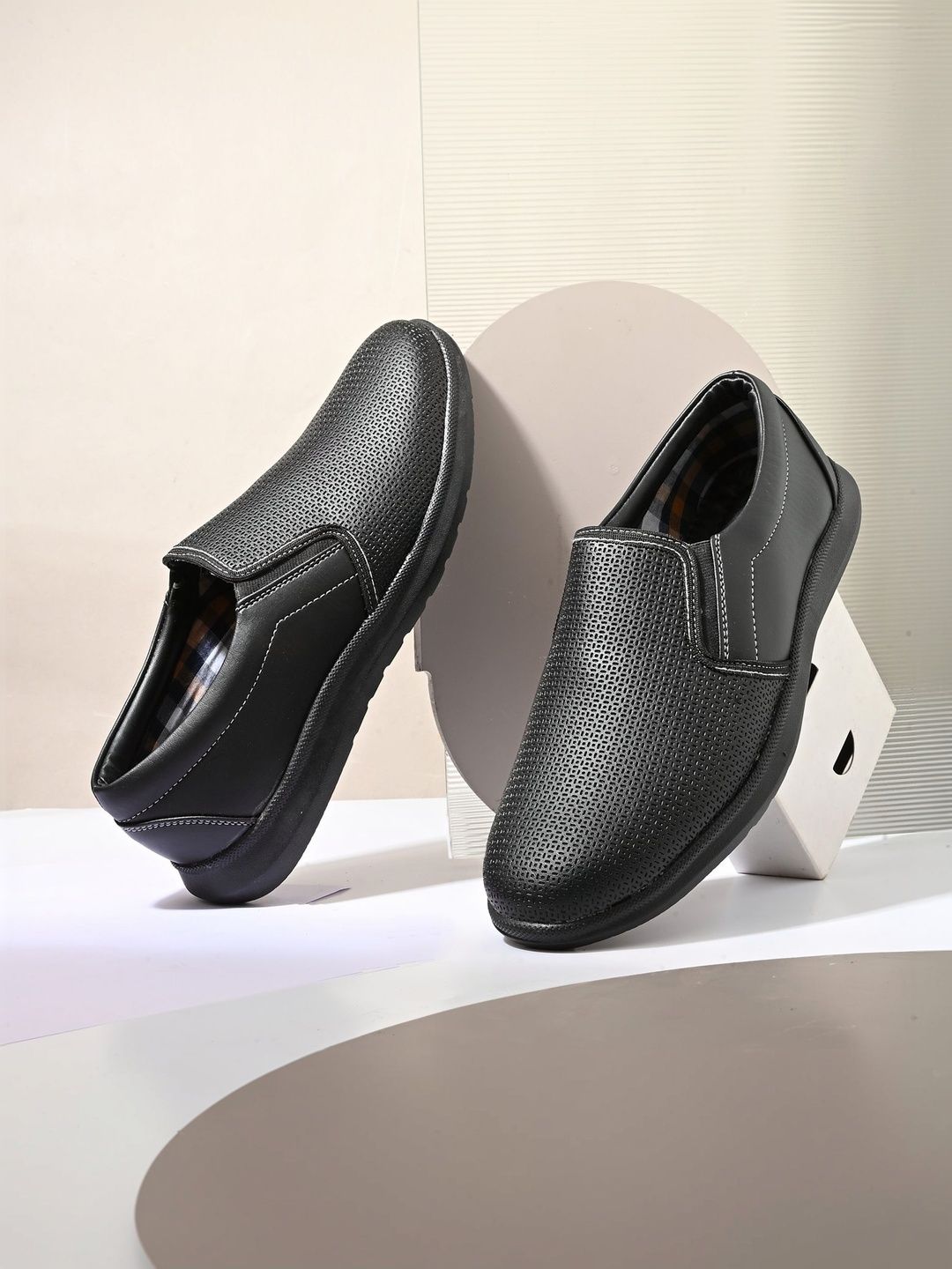 Azzaro Black Men Formal Shoes