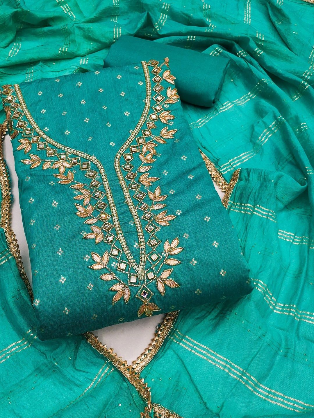 Panzora Embroidered Unstitched Dress Material