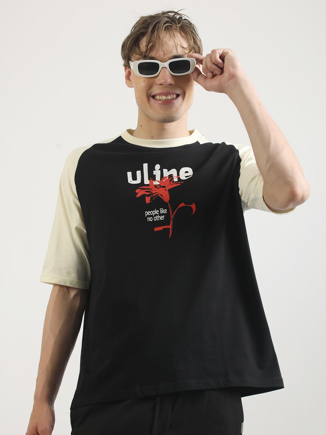 Maniac Men Colourblocked T-shirt