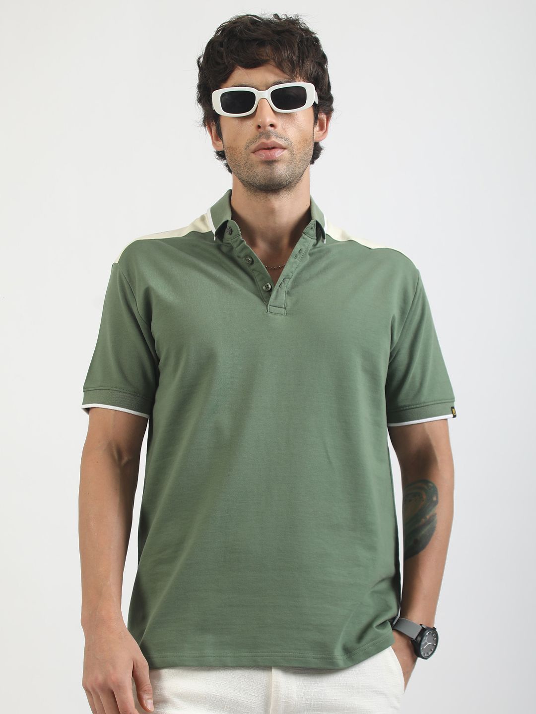 Maniac Men Colourblocked Polo Collar T-shirt