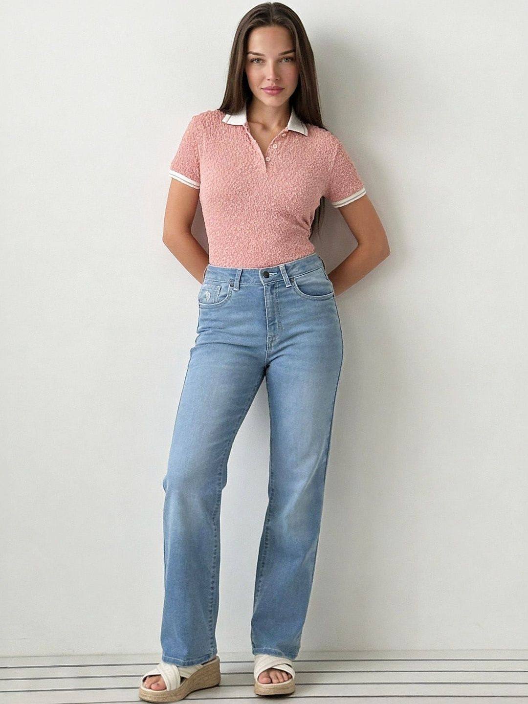 Women Cotton Stretchable Jeans U.S. Polo Assn. Women Straight Fit High-Rise Light Fade Cotton Stretchable Jeans