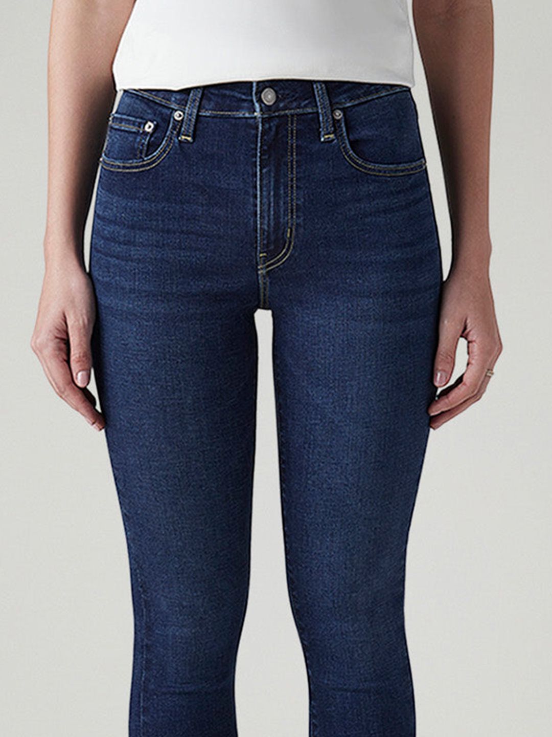 Classic Skinny Fit High-Rise Light Fade Stretchable Jeans