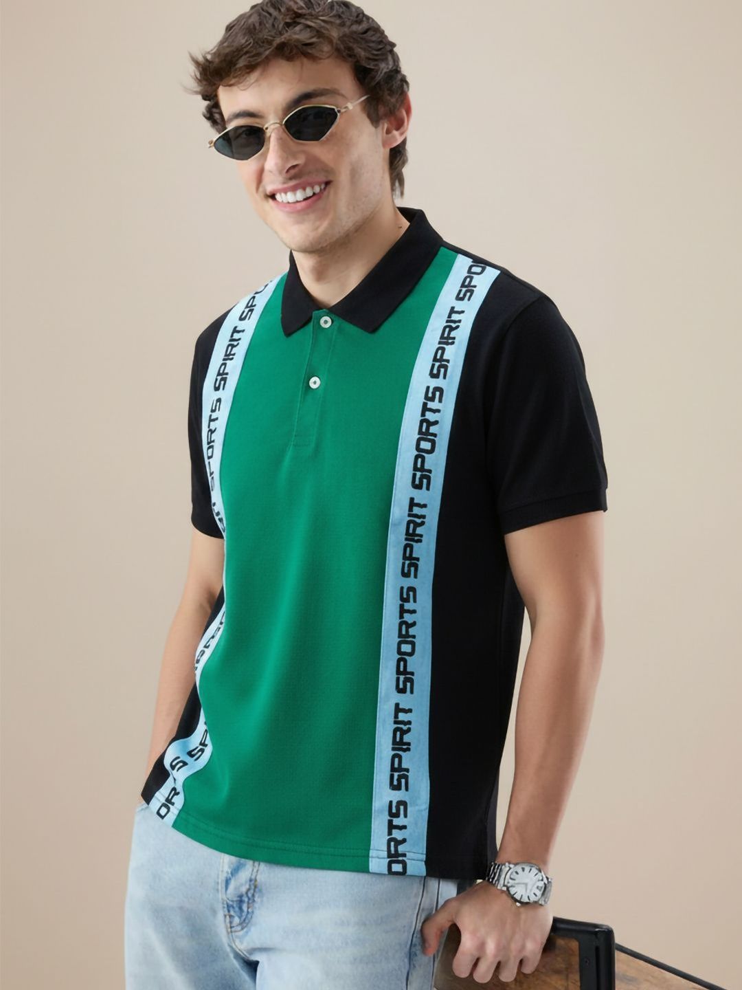 AMIRATES Men Colourblocked Polo Collar T-shirt