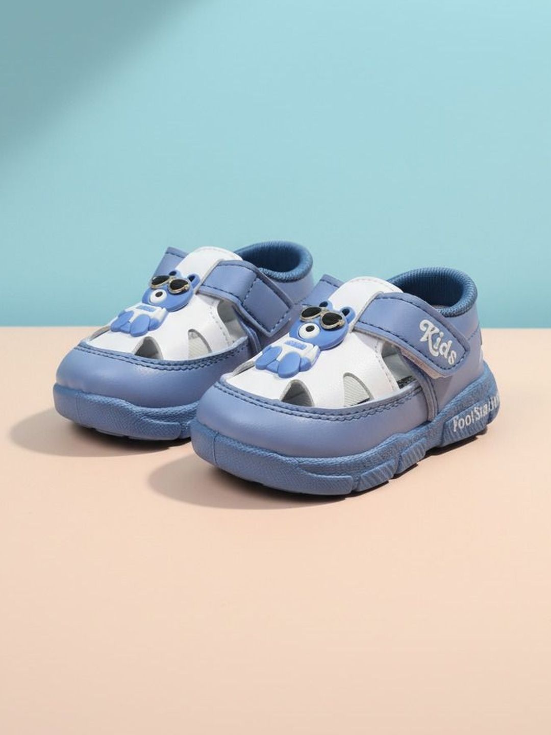 FootStation Boys Mesh Comfort Sandals