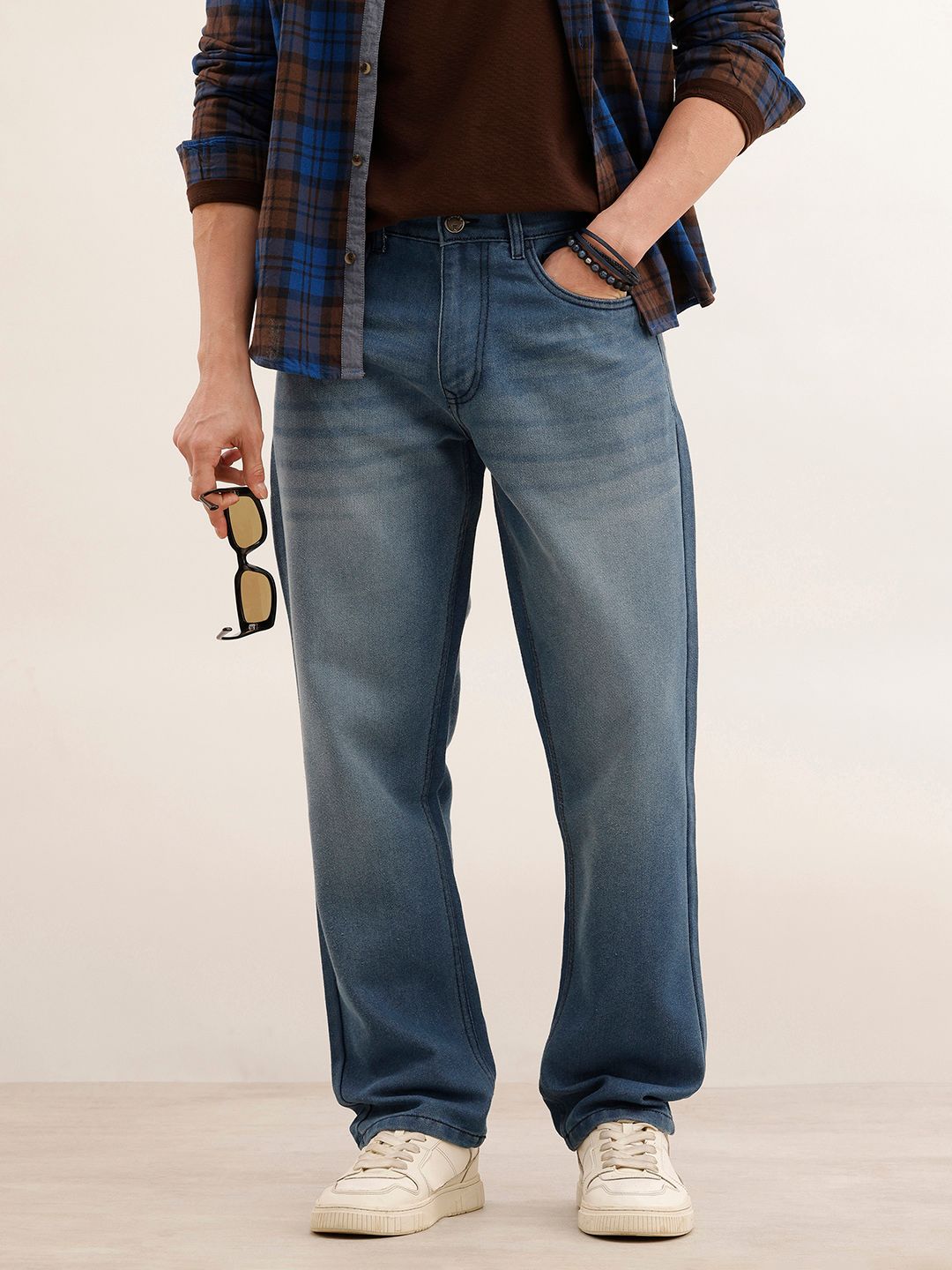 WROGN Men Pure Cotton Anti Fit Heavy Fade Jeans
