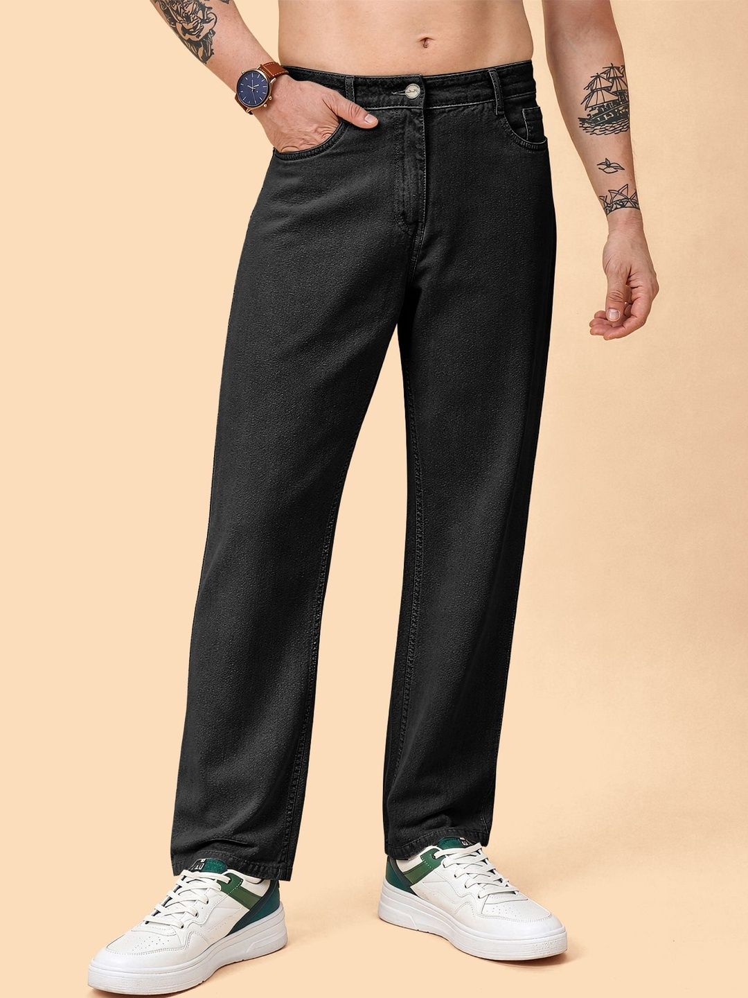 The Roadster Lifestyle Co Men Low Rise Clean Look Jeans