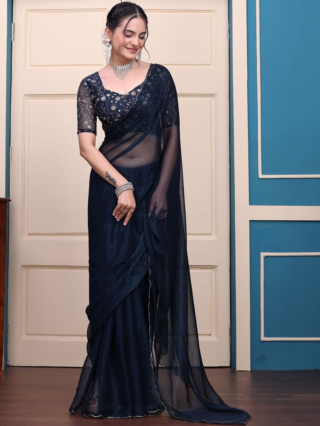 K 5 Fashion Embellished Embroidered Tissue Fusion Ilkal Saree