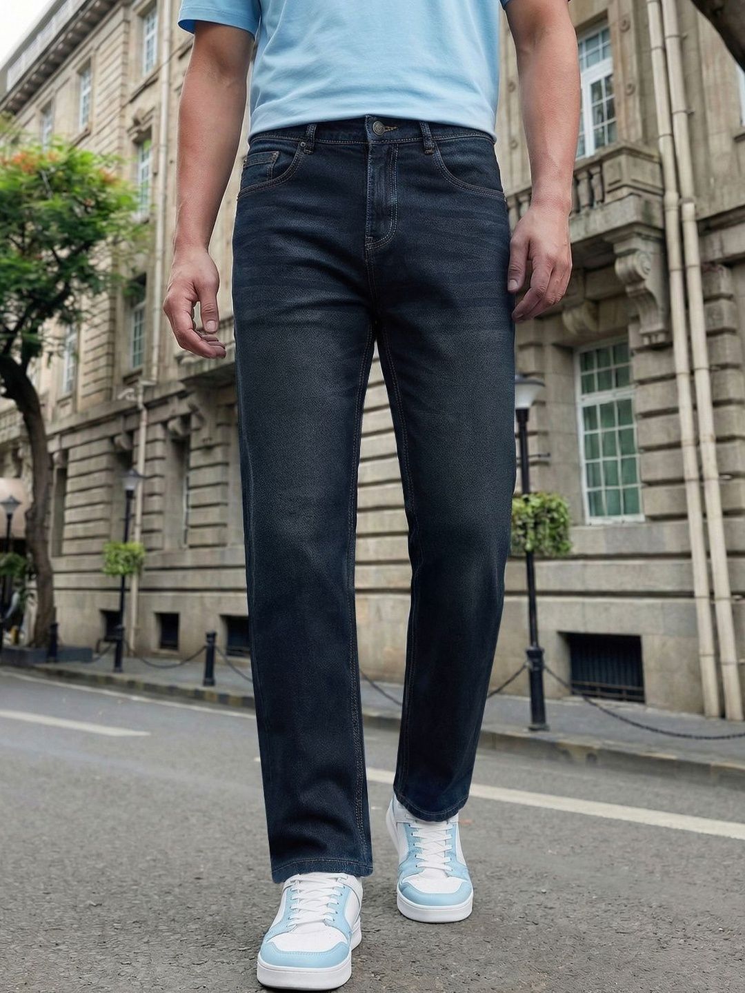 Urbano Fashion Men Washed Blue Relaxed Fit Mid-Rise Heavy Fade Denim Stretchable Jeans