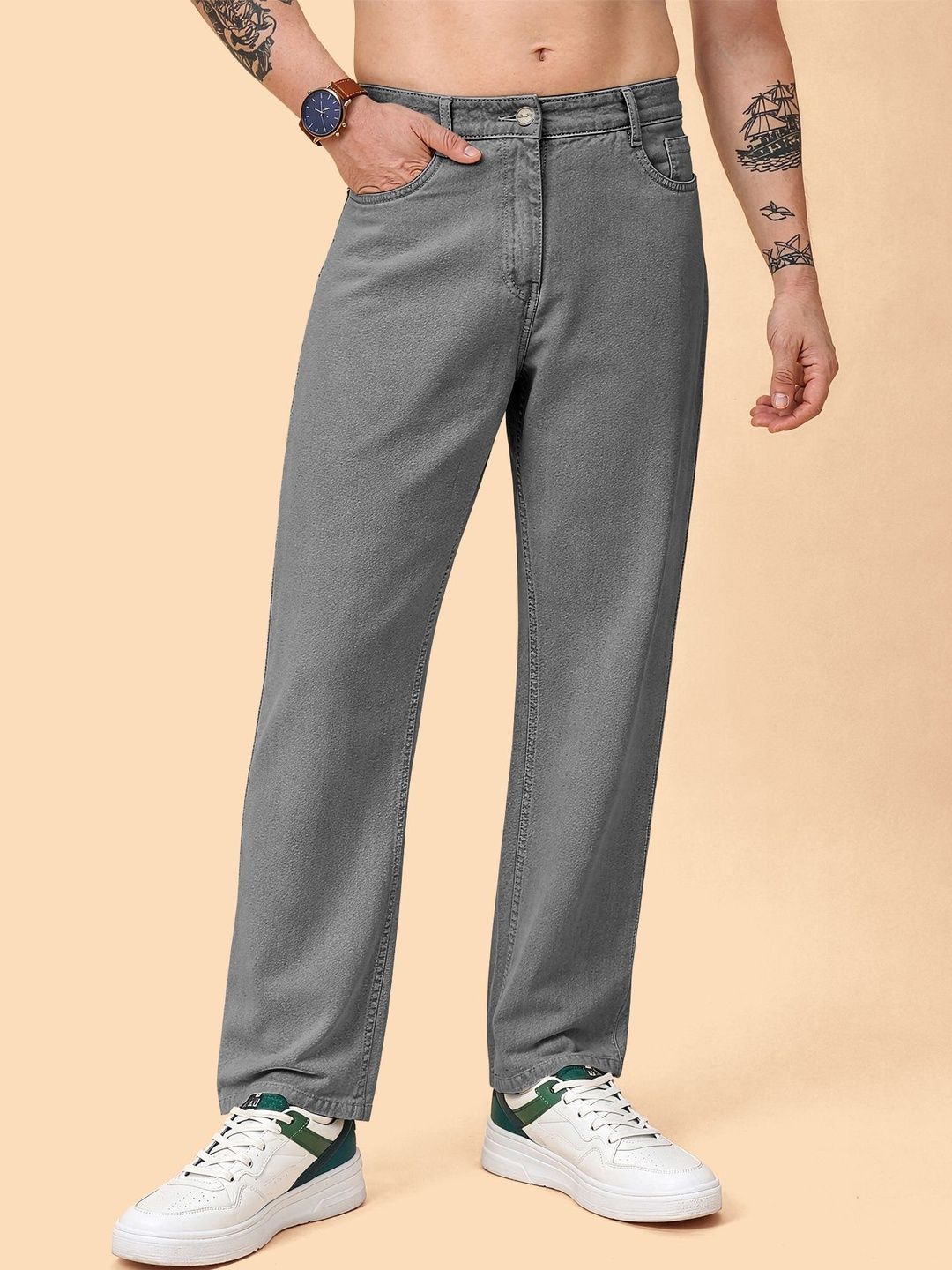 The Roadster Lifestyle Co Men Low-Rise Clean Look Jeans