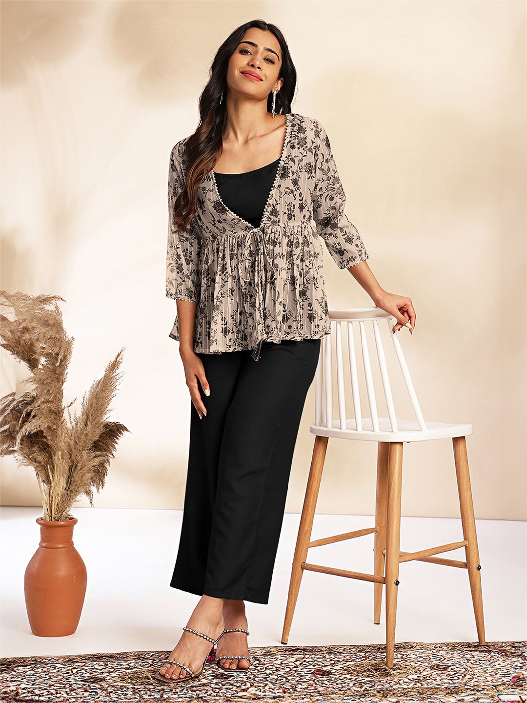 Janasya Women Solid Shoulder Straps Crop Top & Trousers with Floral Print Shrug