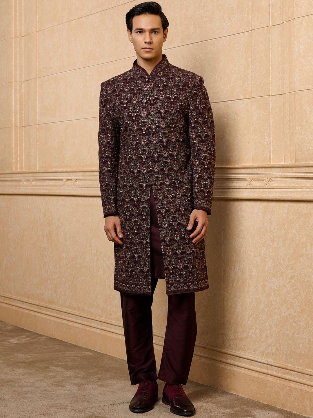 Tasva Men Embroidered Band Collar Sherwani
