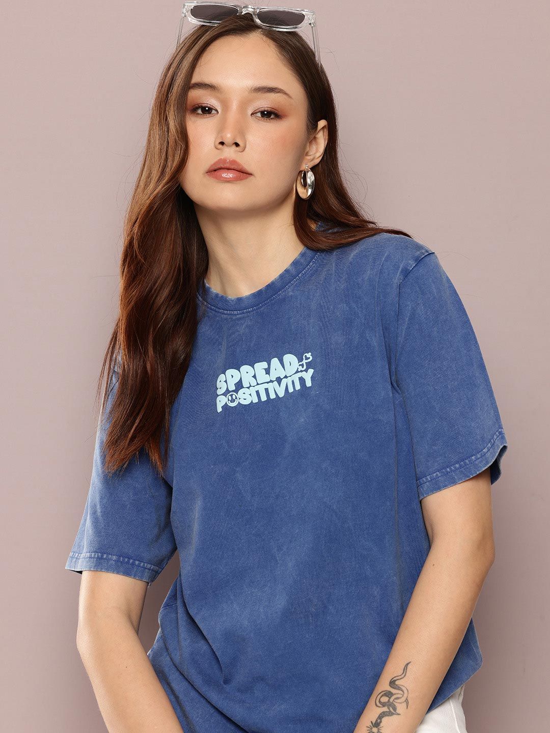 DILLINGER Women's Acid Washed Oversized Puff Printed Tshirt