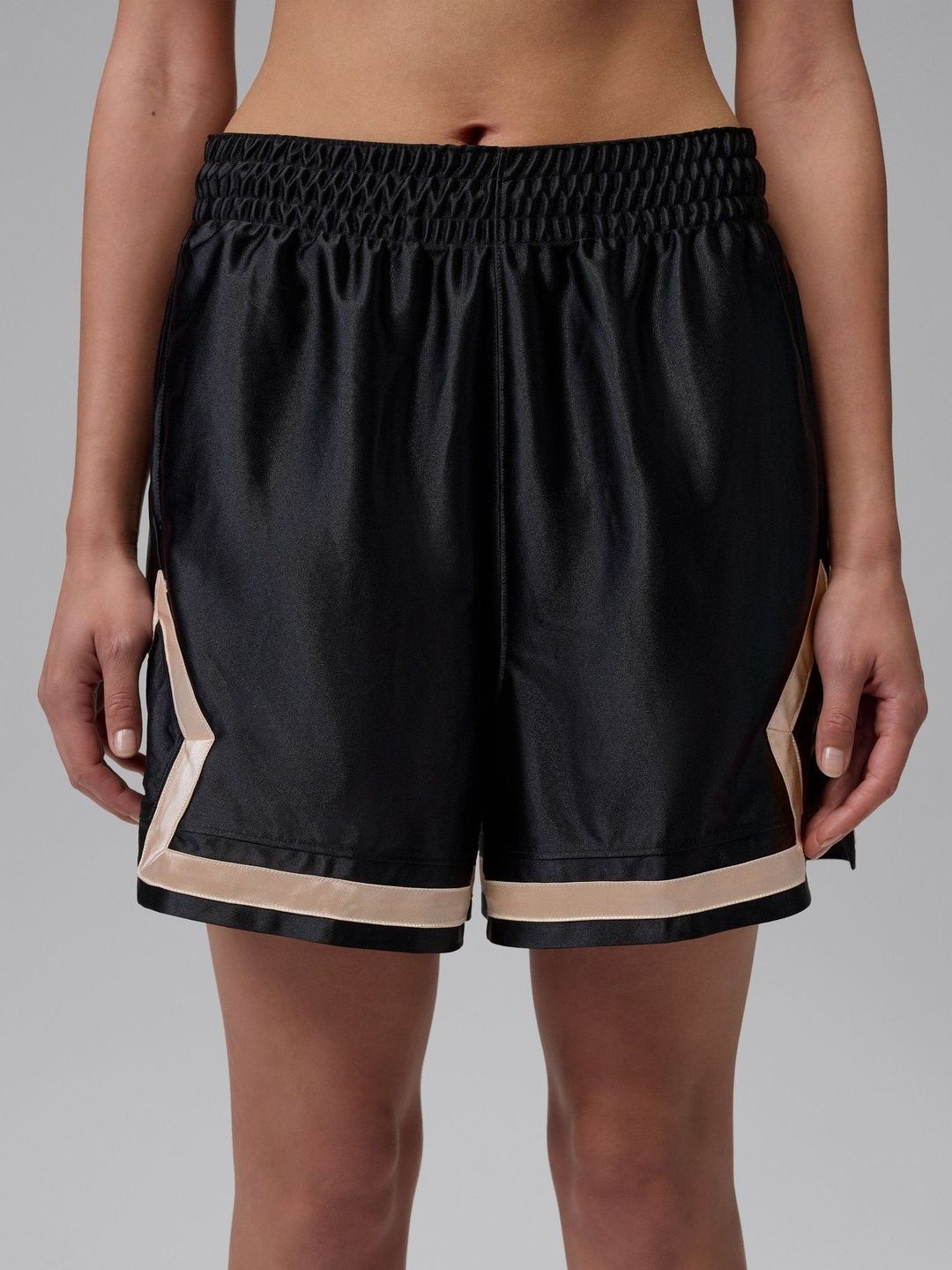 Jordan Sport Women's Shorts Nike Jordan Sport Women's Dri-FIT 10cm (approx.) Diamond Shorts