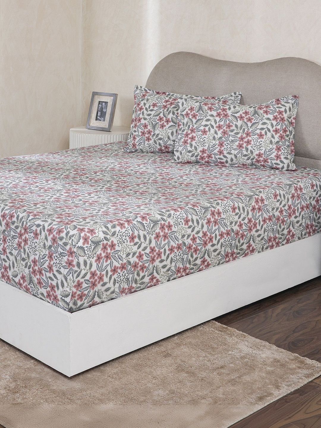 MASPAR MASPAR Red & White Printed 144 TC Single Bedsheet With Pillow Cover-1.52 m x 2.24 m