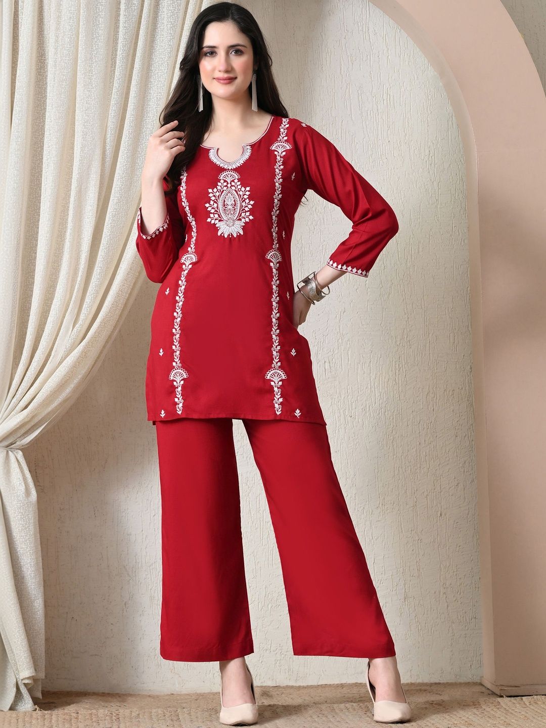 ROSHNI Women Floral Embroidered Scoop Neck Viscose Rayon Tunic With Trouser