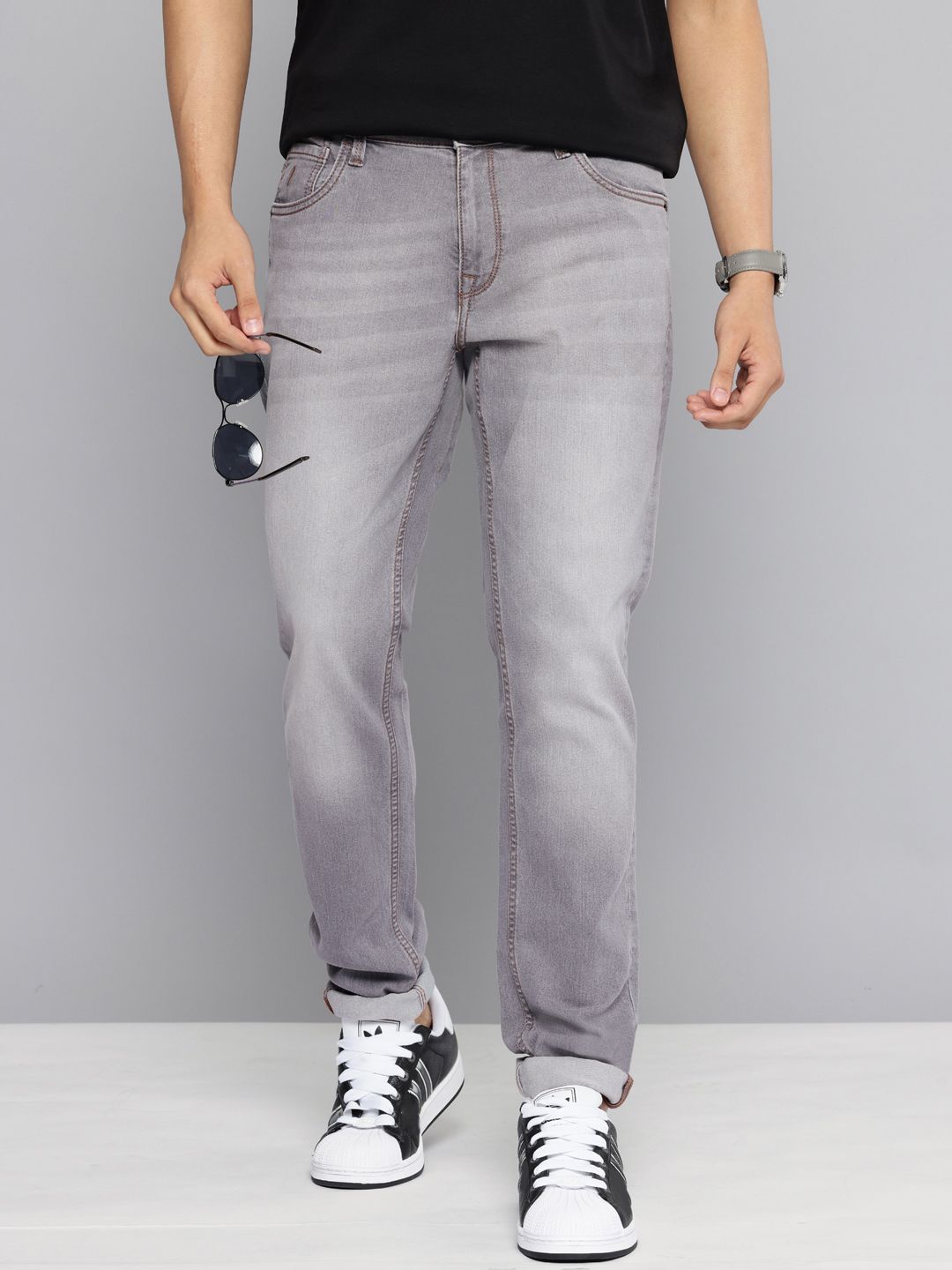 Indian Terrain Men Brooklyn Slim Fit Mid-Rise Light Fade Stretchable Jeans