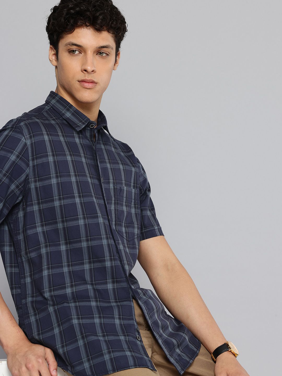 Indian Terrain Indian Terrain Pure Cotton Classic Fit Checked Casual Shirt