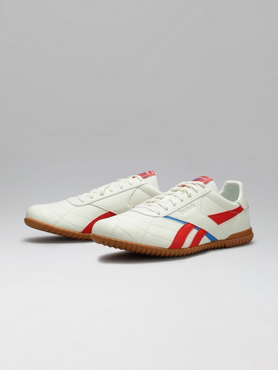 レオ③ Buy Reebok Retro Ace Men Round Toe Sneakers Casual Shoes - Casual