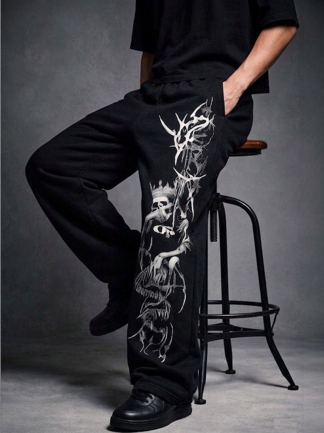 Xpecto Style Men Baggy Graphic Print Track Pants