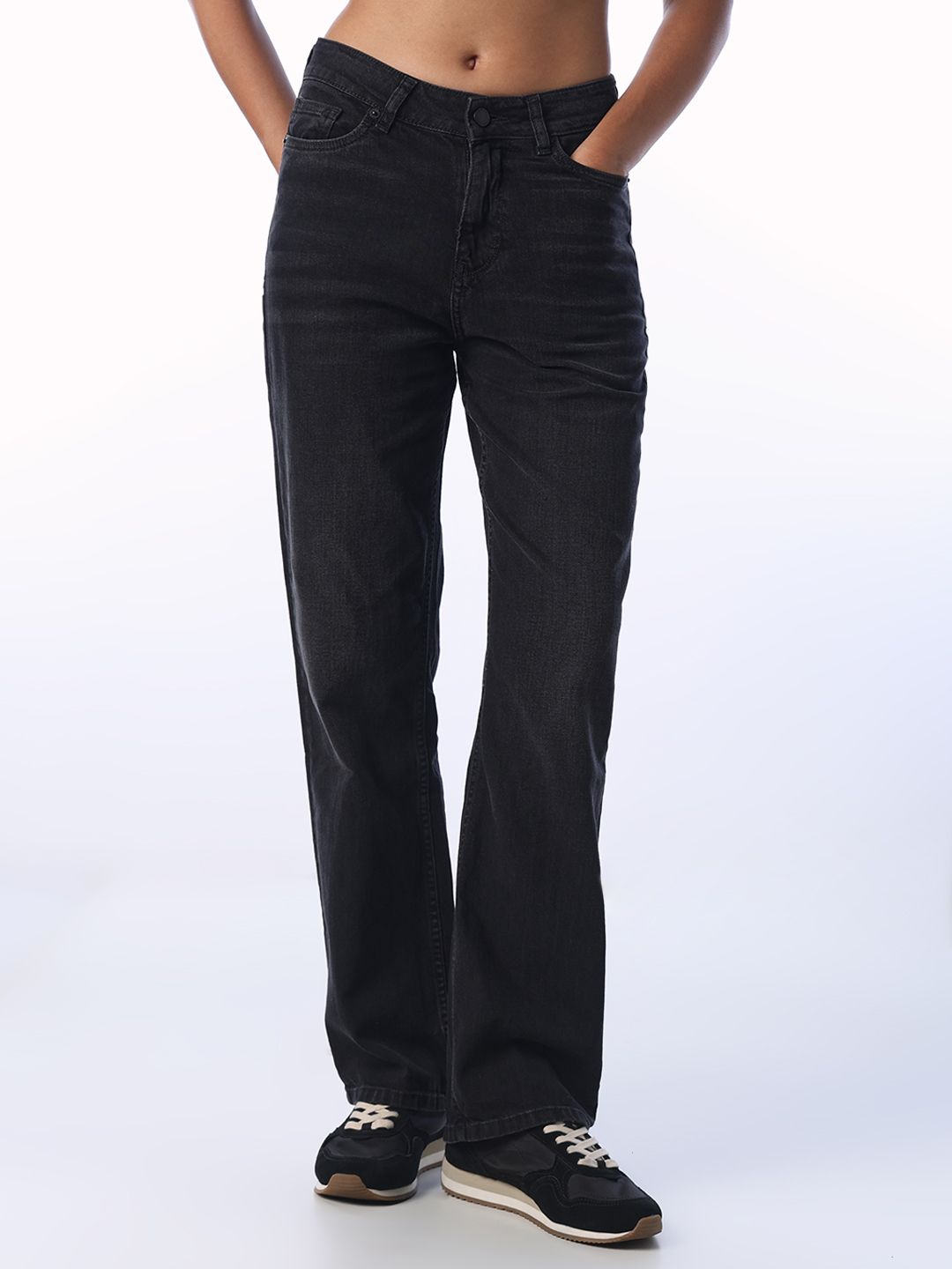 Women Straight Fit High-Rise Jeans ONLY Women's Solid Straight Fit High-rise Black Jeans