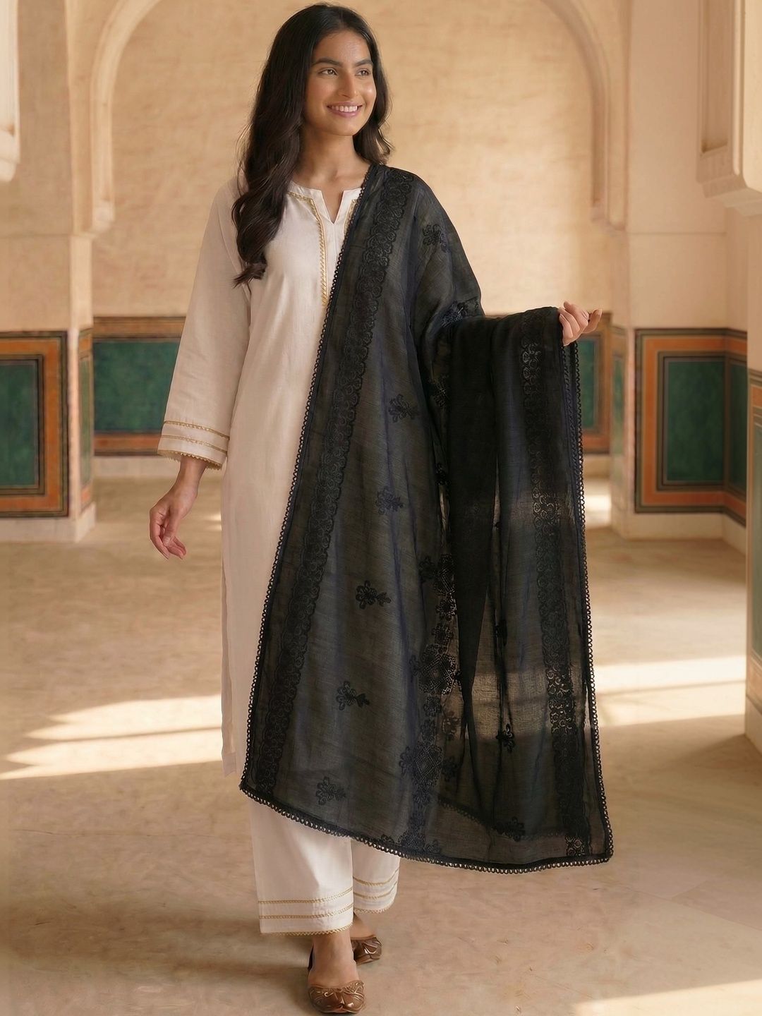 Zamour Embroidered Pure Cotton Dupatta