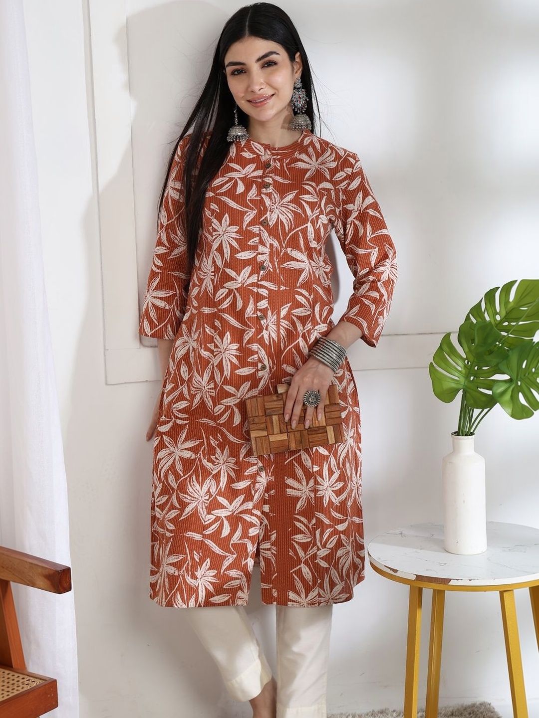KALINI Women Floral Printed Thread Work Block Print Pure Cotton Kurta