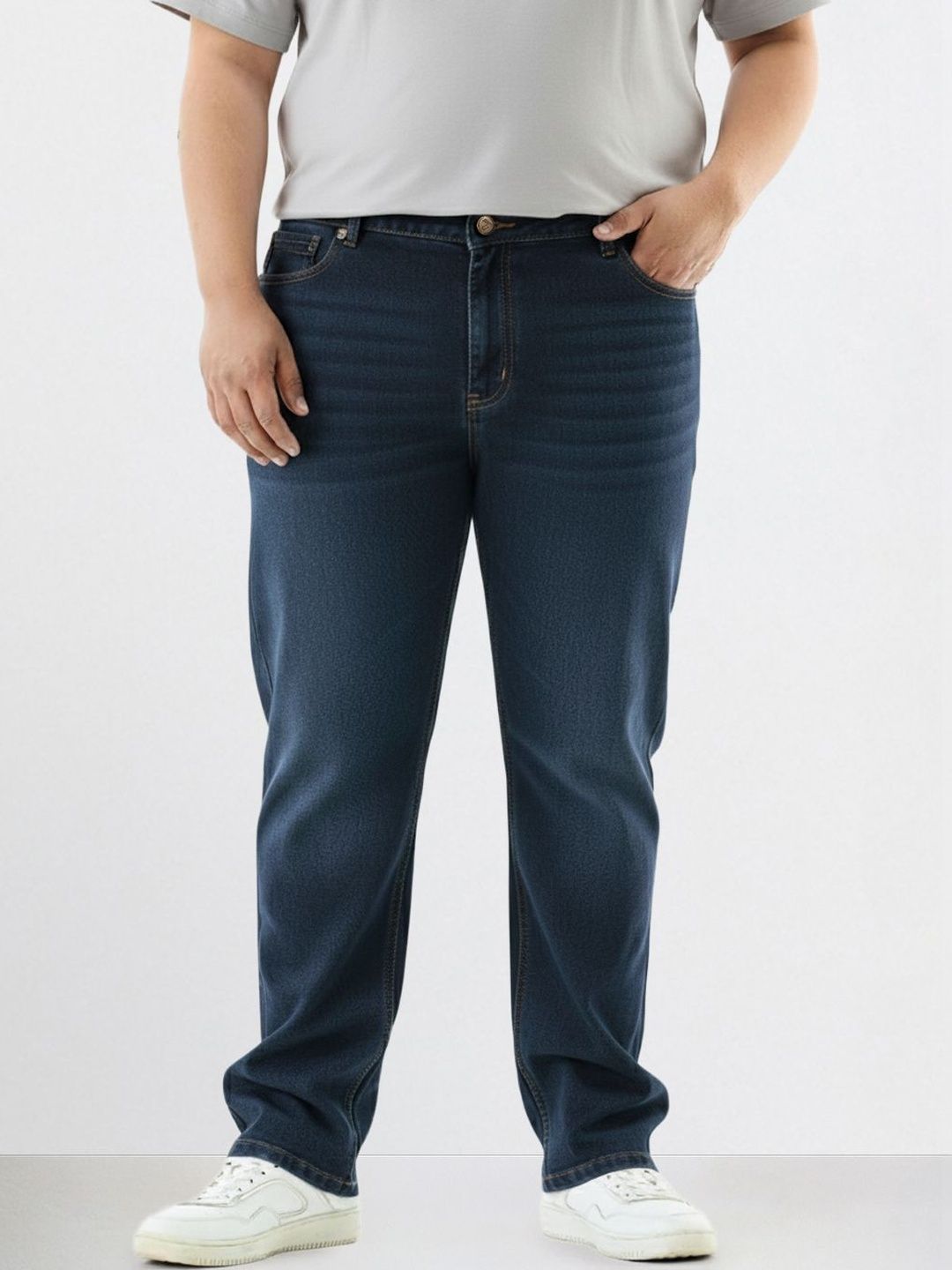 The Indian Garage Co Men Slim Fit Mid-Rise Light Fade Stretchable Jeans